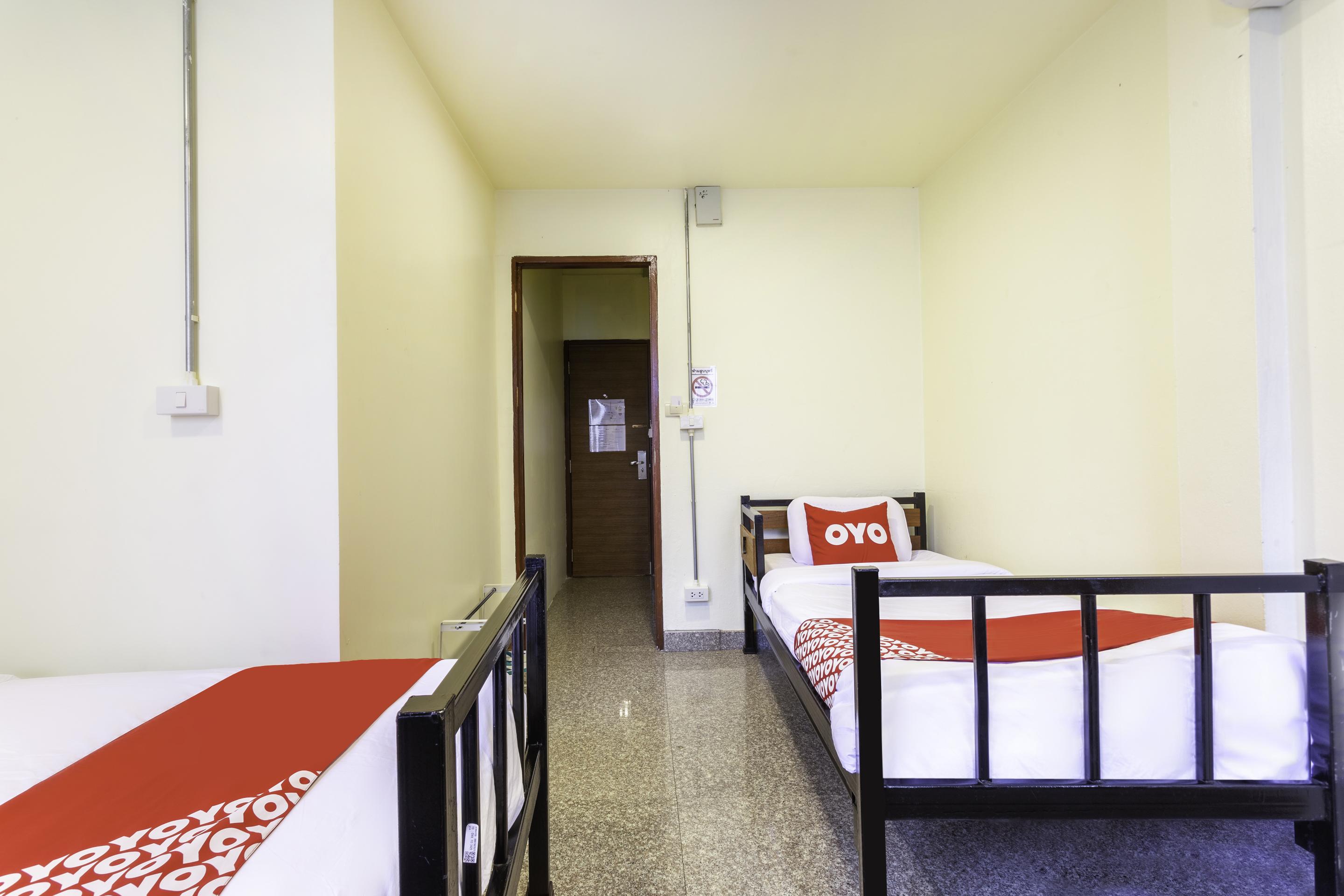 צ'יאנג מאי Oyo 928 Leaf Hostel מראה חיצוני תמונה