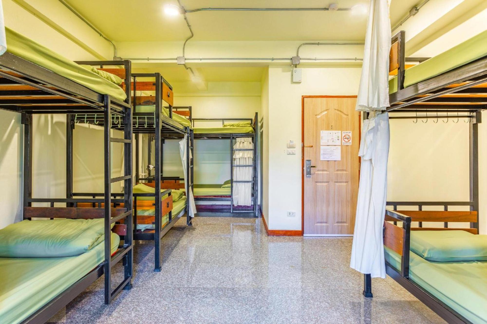 צ'יאנג מאי Oyo 928 Leaf Hostel מראה חיצוני תמונה