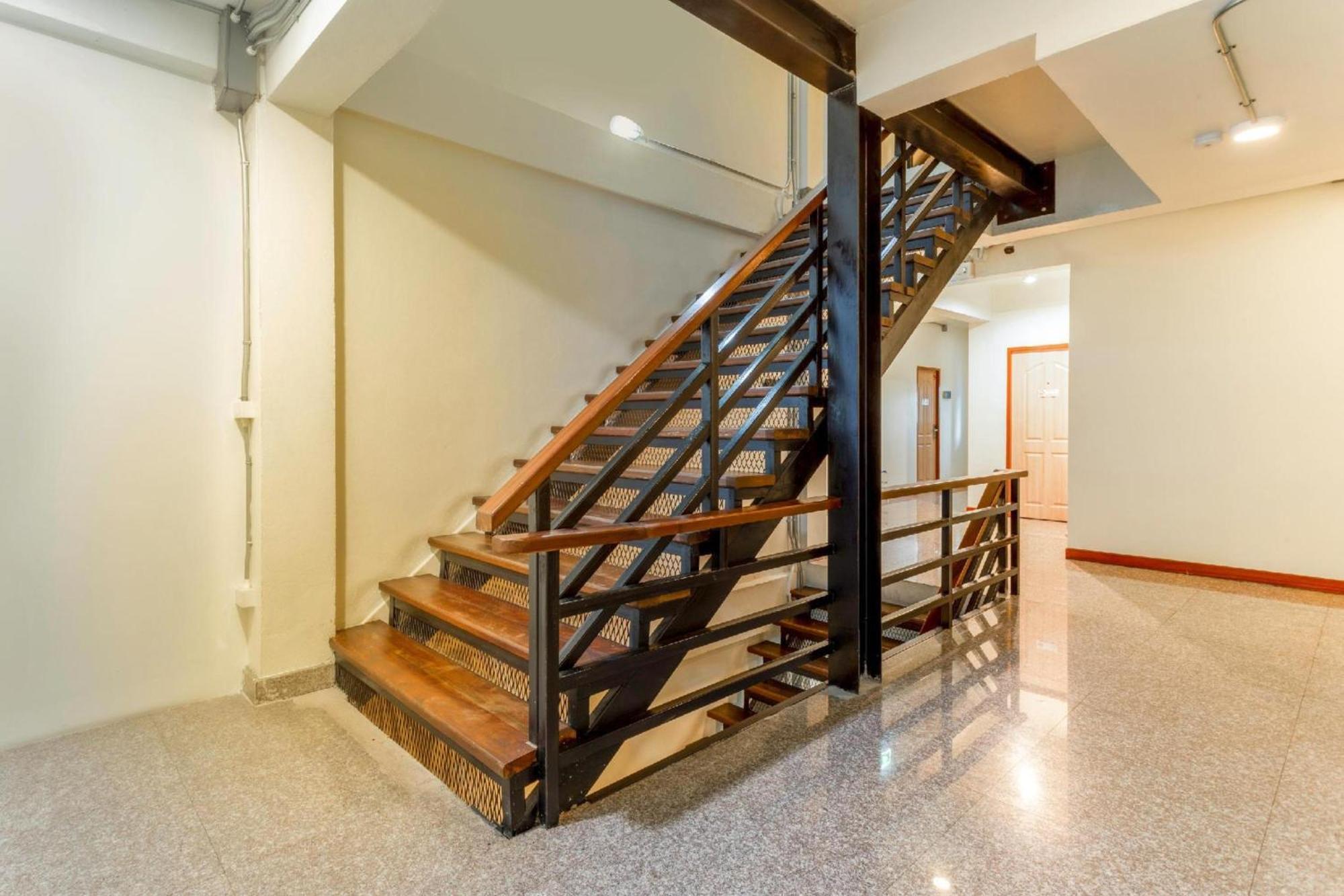 צ'יאנג מאי Oyo 928 Leaf Hostel מראה חיצוני תמונה